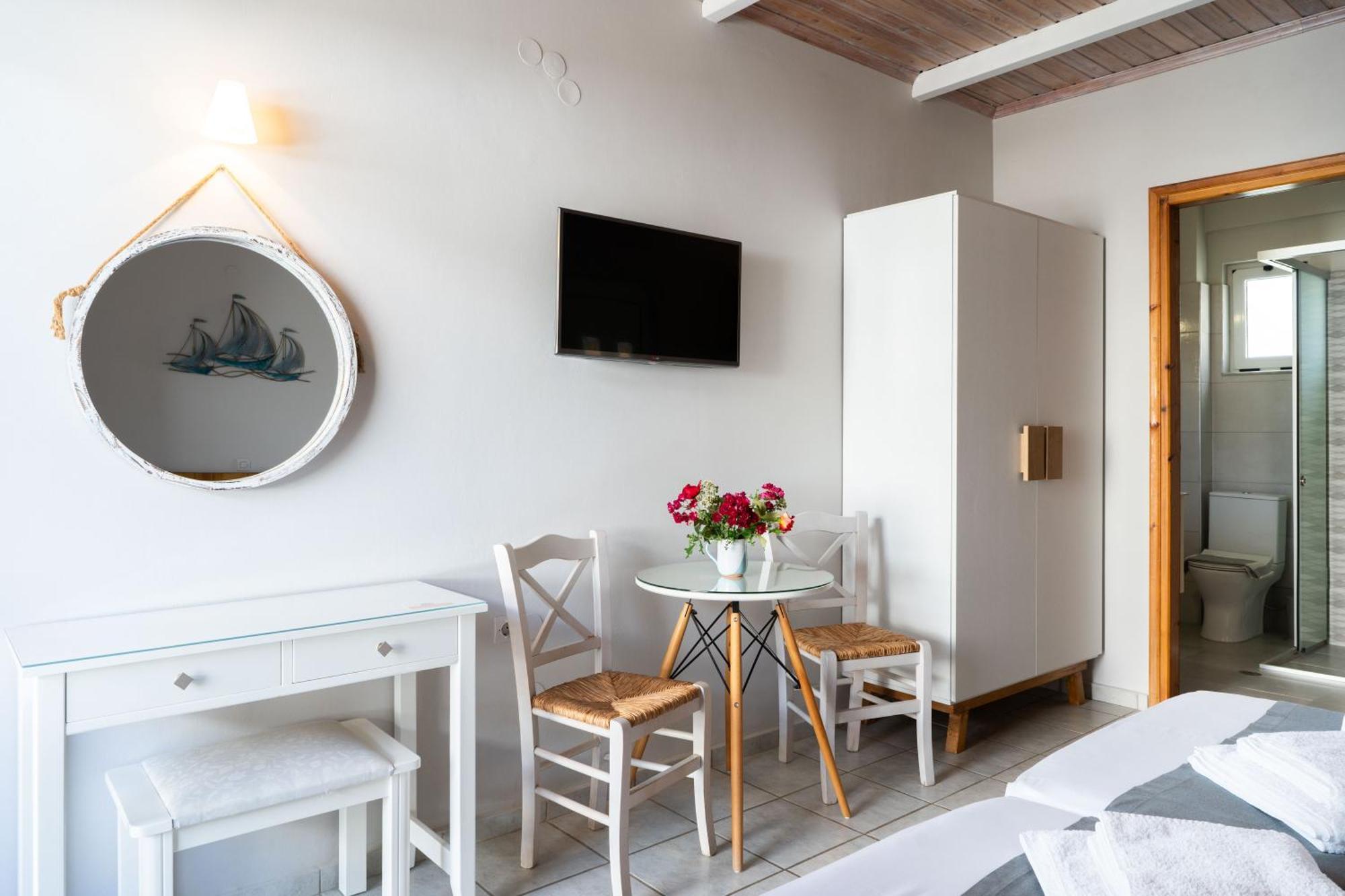 Medousa Studio & Apartments Plakias Extérieur photo